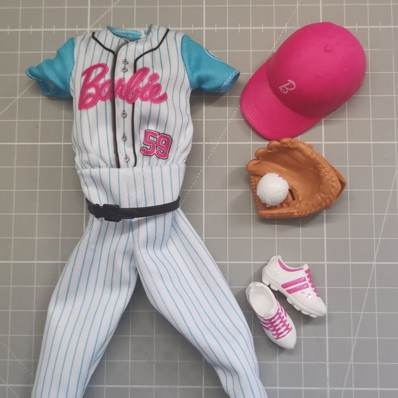 Other - Barbie Base Ball Outfit Set and Head for OOAK